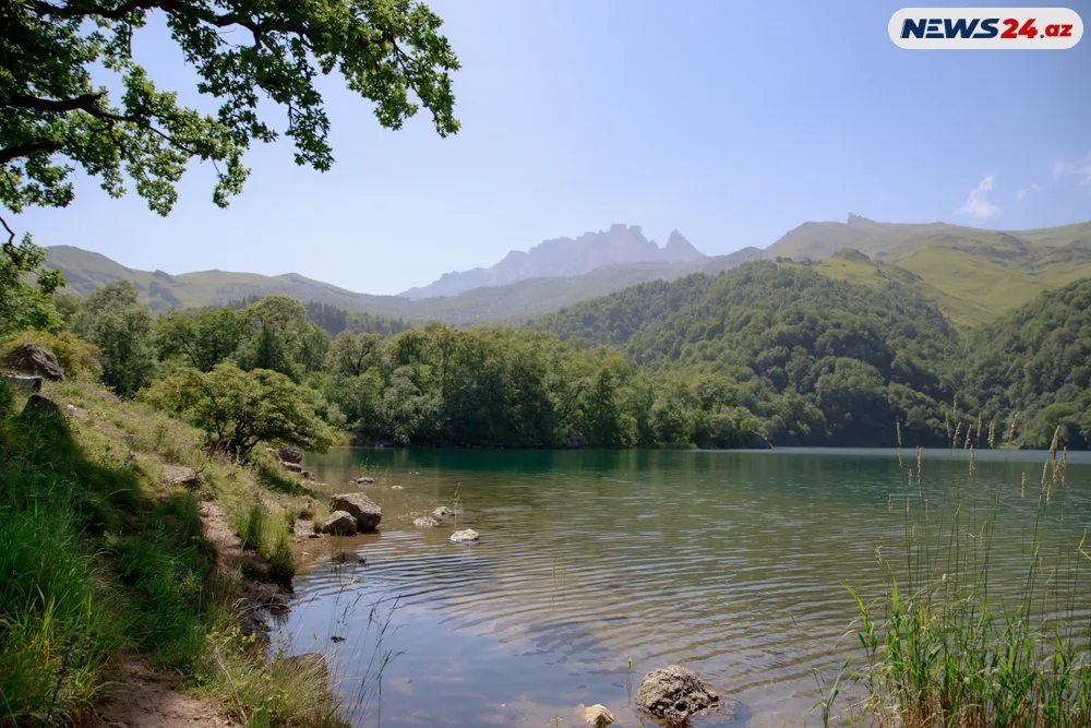 Başımın üstü Kəpəz, ayağımın altı Göygöl- "Azərbaycanın mirvarisi"ndən - FOTOREPORTAJ