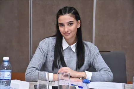 CBC-nin aparıcısının ərə gedəcəyi şəxsin kimliyi bəlli oldu - FOTO