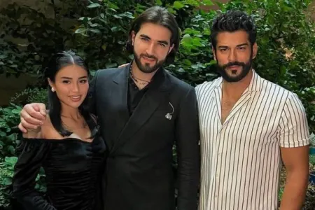 Burak Özçivit azərbaycanlı müğənninin təqdimatına qatıldı