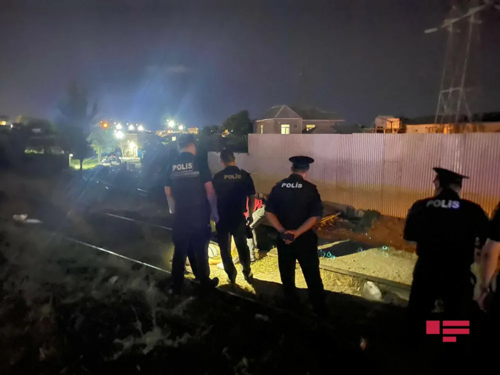 Bakıda bədbəxt hadisə - Ürəyi zəif olanlar baxmasın - -FOTO