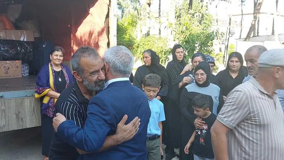 Masallı sakinləri işdən çıxarılan icra başçısını belə yola saldı - Foto/Video