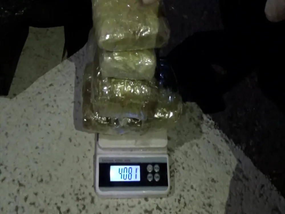 Bakıda onlayn yolla narkotik satan şəxslər tutuldu