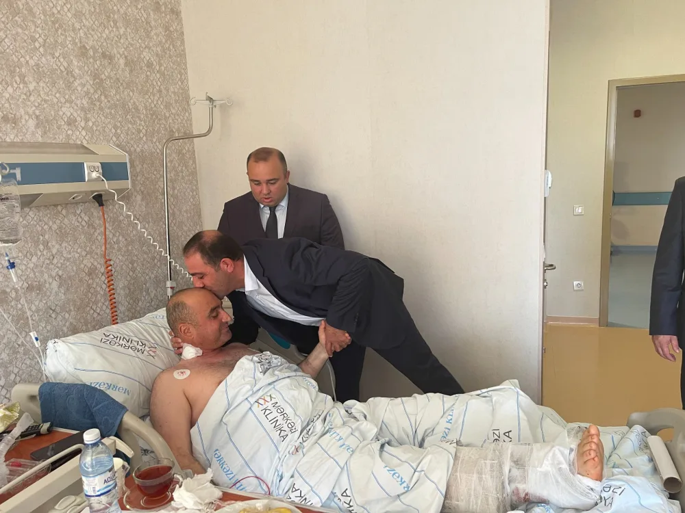 Minaya düşən polkovnikin xəstəxanadan görüntüləri yayımlandı- - FOTO