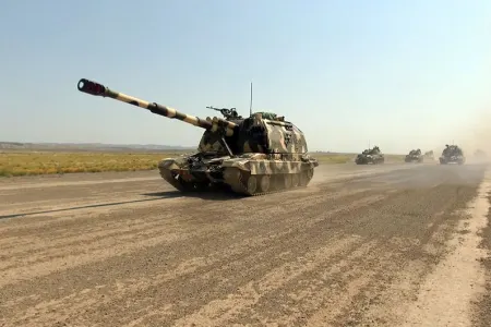 Azərbaycan Ordusunun Raket və Artilleriya Qoşunları məşğələlər keçir