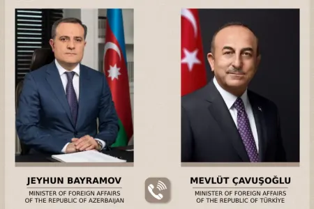 Çavuşoğlu səfirliyimizə hücumu qınadı