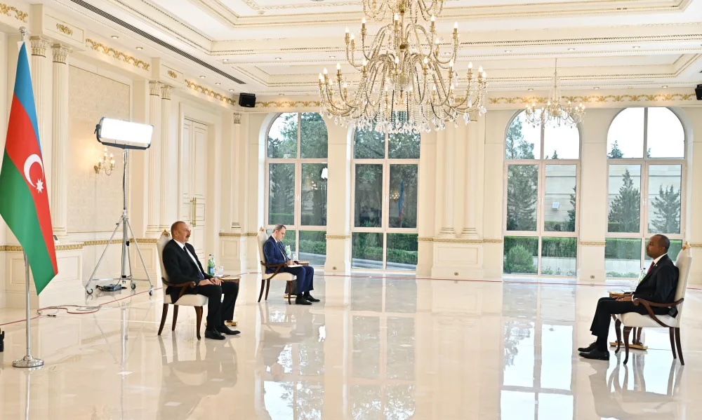 Prezident Ruandanın yeni səfirinin etimadnaməsini qəbul etdi - YENİLƏNİB