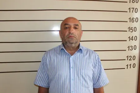 Evində xüsusi laboratoriyada narkotik hazırlayan şəxs saxlanıldı - Fotolar