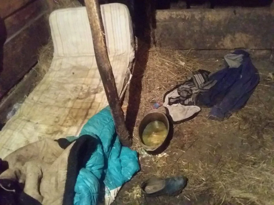Ana və 4 uşağı tövlədə yaşayır - Əyyaş atanın dəhşətli əməlləri-FOTO