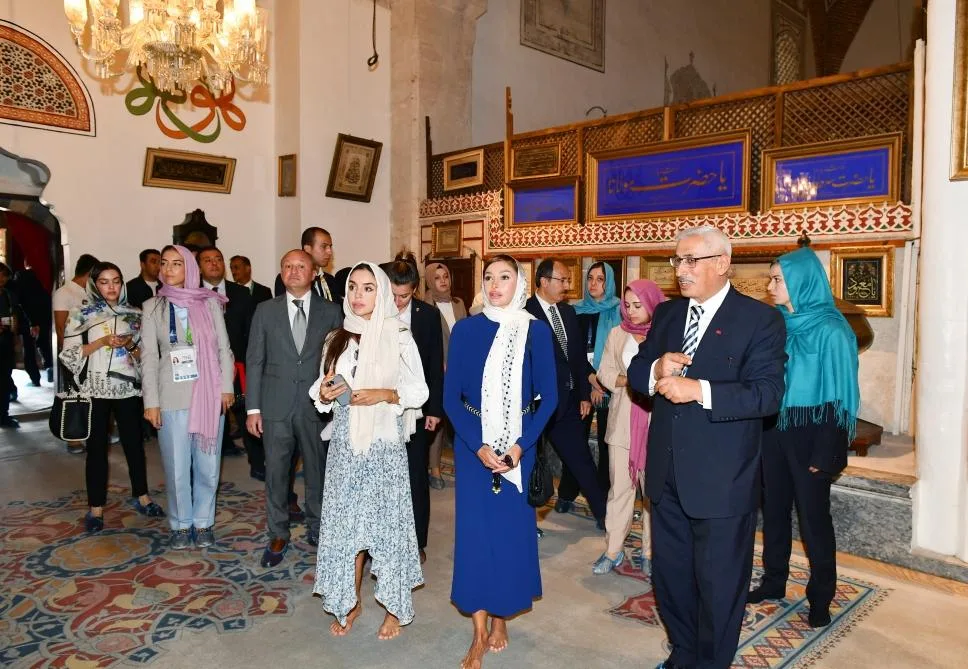 Mehriban Əliyeva və Leyla Əliyeva Mövlanə Muzeyində - FOTO - YENİLƏNİB