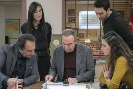 Azərbaycanlı aktrisa “Arka sokaklar”da - -FOTO