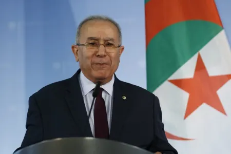 Əlcəzairin XİN rəhbəri: “Azərbaycan sülh və təhlükəsizliyə çox vacib töhfə verir”