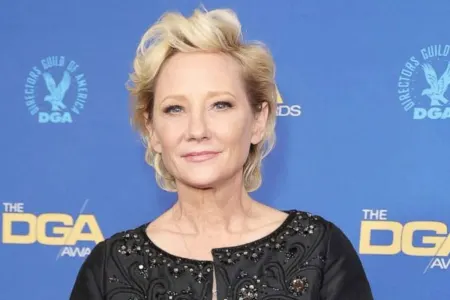 Hollivud aktrisası Anne Heche vəfat edib