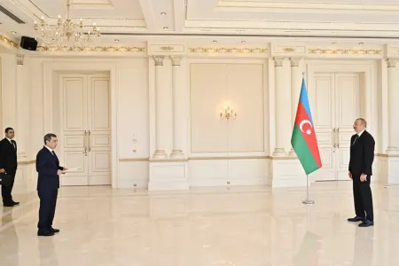 Prezident yeni səfirin etimadnaməsini qəbul etdi - YENİLƏNİB