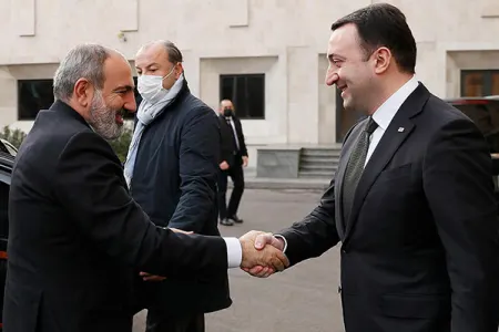 Gürcüstan və Ermənistan Baş nazirləri görüşəcək