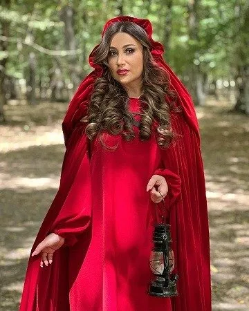 Damla “Qırmızı papaq” oldu - Fotolar
