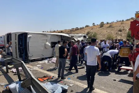 Türkiyədə ağır qəza: 15 ölü, 22 yaralı - FOTO/VİDEO