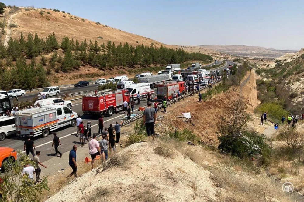 Türkiyədə ağır qəza: 15 ölü, 22 yaralı - FOTO/VİDEO