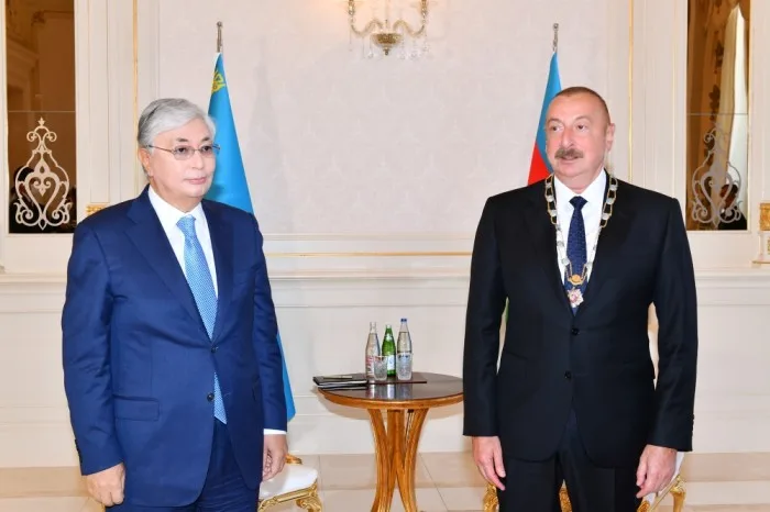 Tokayev İlham Əliyevə “Qızıl qartal” ordenini təqdim etdi - FOTO - YENİLƏNİB