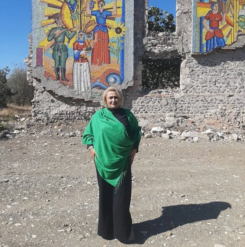 Azərbaycanda xanım aparıcı vəfat etdi