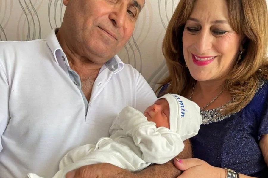 Azərbaycanda 57 yaşlı qadın ana oldu – - Foto
