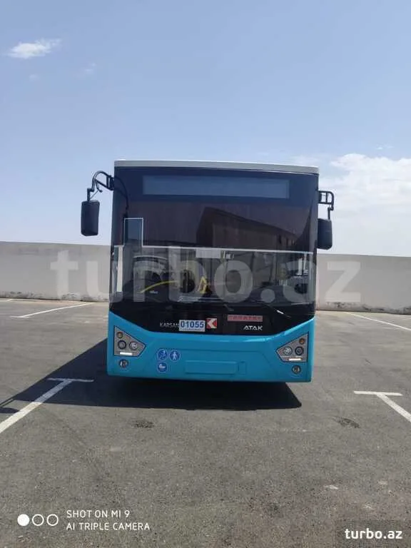 Daşıyıcı şirkətlər sürətlə müflisləşir - Avtobuslar satışa çıxarılır