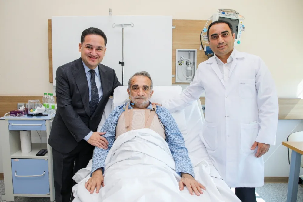 Xalq artisti Qurban İsmayılov ürəyindən əməliyyat olundu - FOTOLAR