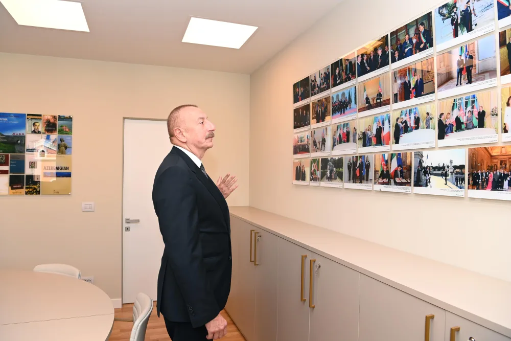 Prezident İtaliyada yeni səfirlik binasının açılışında - FOTO - YENİLƏNİB