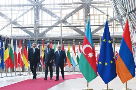 Brüssel görüşünün PƏRDƏARXASI - ŞƏRH