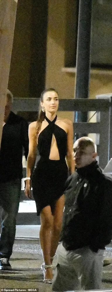 Di Kaprio indi də onunla sevgili oldu - FOTO