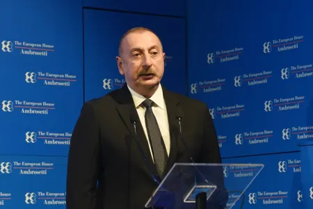 "Yeni nəsillərin gələcəyinin necə olacağı bizim üçün maraqlıdır" - Prezident