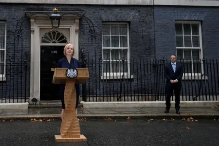Britaniyanın yeni baş naziri ilk rəsmi çıxışını etdi