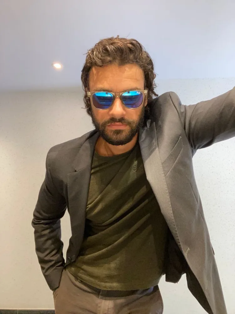 Van Dammın oğlu: - “Atam mənə demişdi ki, mütləq Azərbaycandan olan xanımla evlən” - FOTOLAR