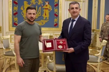 Zelenski Haluk Bayraktarı mükafatlandırdı