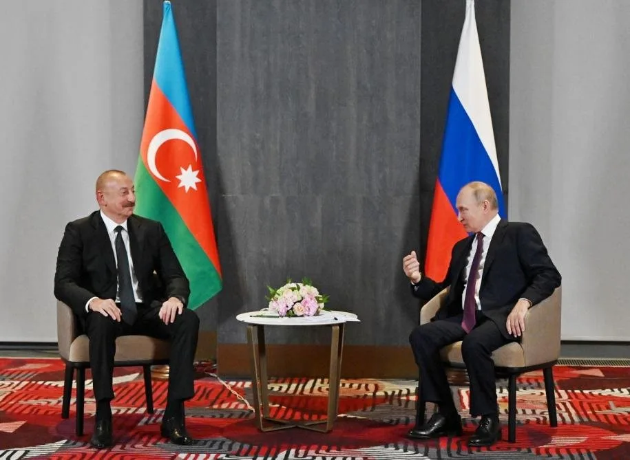 İlham Əliyev Putinlə görüşdü