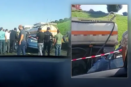 "Tayota Prius" yük maşını ilə toqquşdu - Ölənlər var - VİDEO