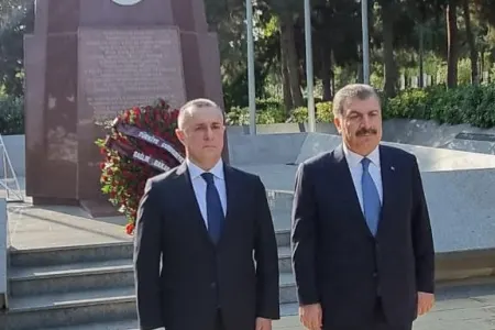 Türkiyənin səhiyyə naziri Azərbaycanda işgüzar səfərdədir - FOTO