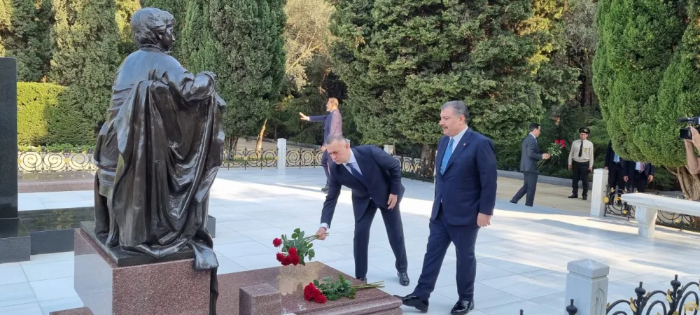 Türkiyənin səhiyyə naziri Azərbaycanda işgüzar səfərdədir - FOTO