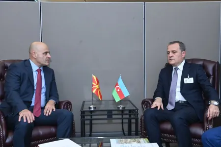 Ceyhun Bayramov Şimali Makedoniyanın Baş naziri ilə görüşüb