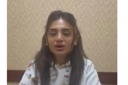 Yüzə yaxın şəxsi aldan qadın saxlanıldı - FOTO