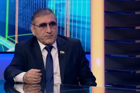 "Rusiyada yaşayan azərbaycanlılar səfərbərlikdən qaçmamalıdırlar" - DEPUTAT