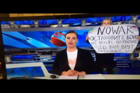 Rusiya “Pervıy kanal”ın keçmiş redaktorunu - axtarışa verib