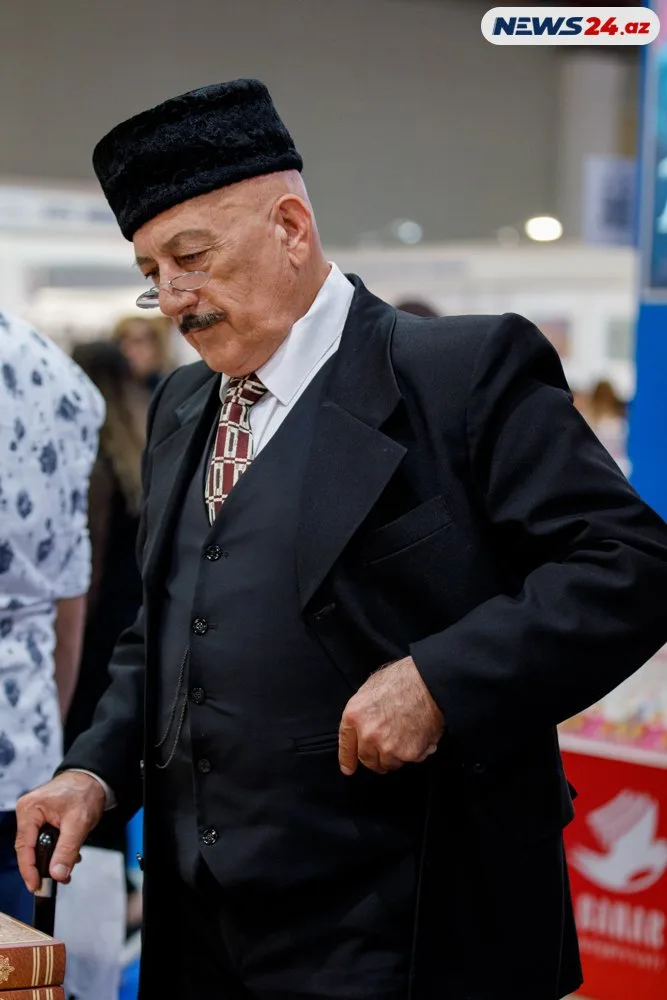 8-ci Bakı Beynəlxalq Kitab Sərgisinin açılışı oldu - -FOTOREPORTAJ
