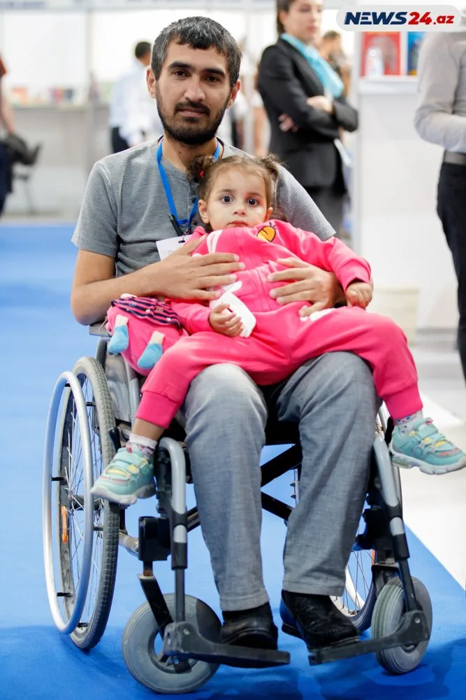 8-ci Bakı Beynəlxalq Kitab Sərgisinin açılışı oldu - -FOTOREPORTAJ
