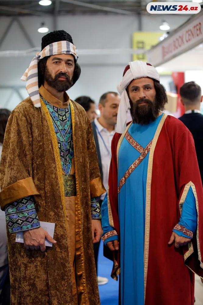 8-ci Bakı Beynəlxalq Kitab Sərgisinin açılışı oldu - -FOTOREPORTAJ