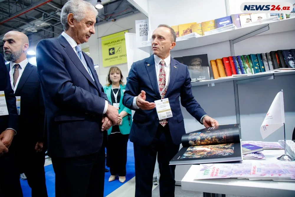 8-ci Bakı Beynəlxalq Kitab Sərgisinin açılışı oldu - -FOTOREPORTAJ