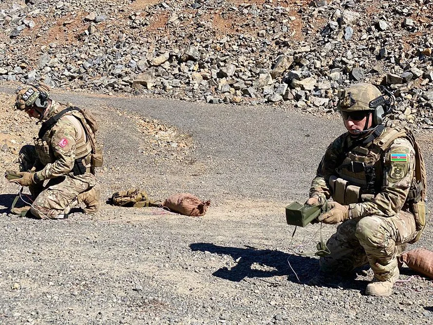 Azərbaycan və Türkiyə HDQ-nin xüsusi təyinatlıları birgə təlimdə - VİDEO