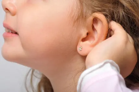 5 yaşlı qızın qulağını dartdı...- - Sumqayıtda qorxunc qarət