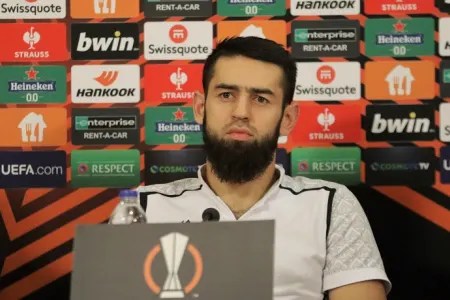 Şahruddinin qurtarışı UEFA-nın ən gözəl "4-lüy"ündə - SƏSVERMƏ