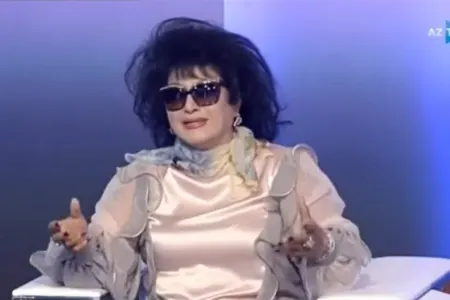 Zeynəb Xanlarovanın 33 il əvvəl BMT-də verdiyi konsert - Nadir görüntülər/Video