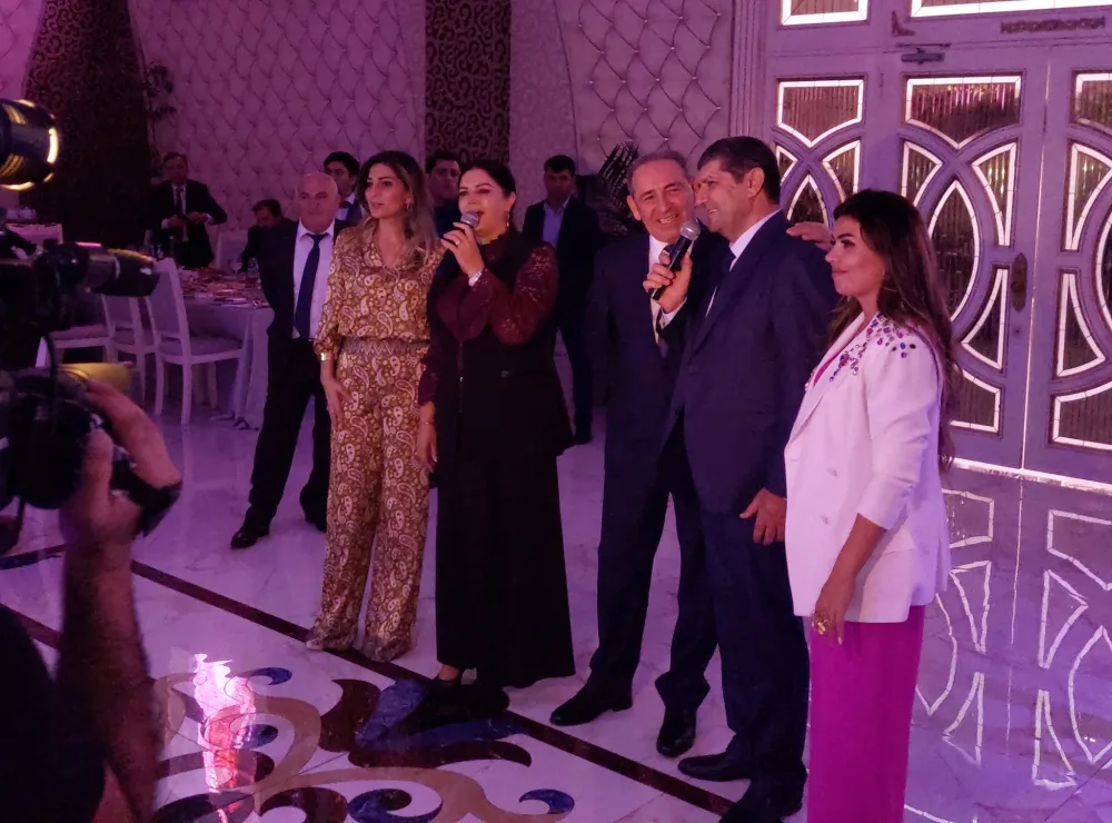 Şəmistan Əlizamanlının oğlunun toyundan - Fotolar